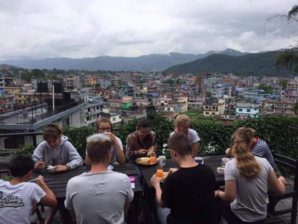 Hotel Tourist Residency Pokhara Extérieur photo
