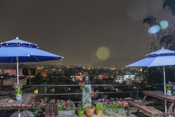 Hotel Tourist Residency Pokhara Extérieur photo