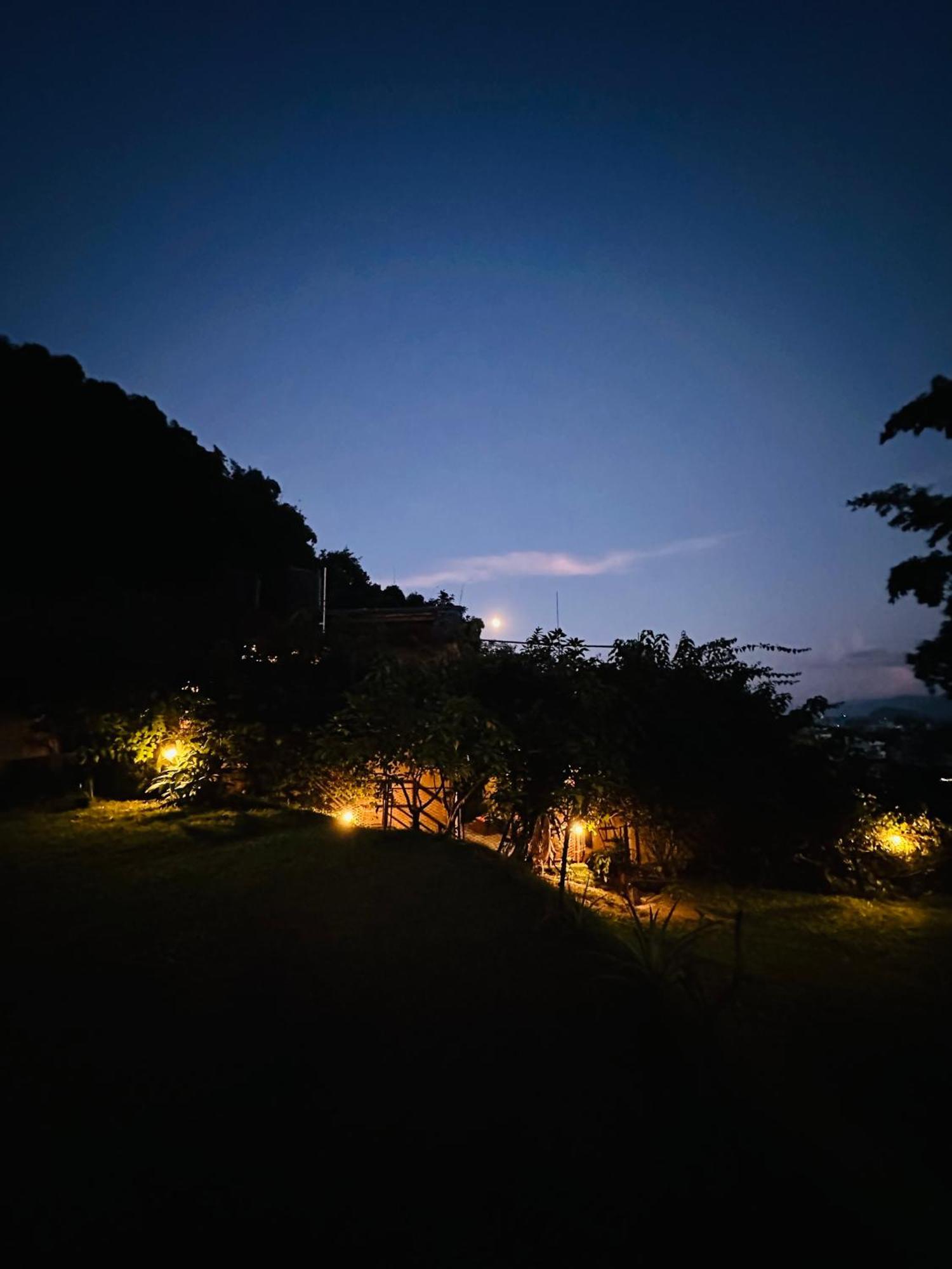 Hotel Tourist Residency Pokhara Extérieur photo