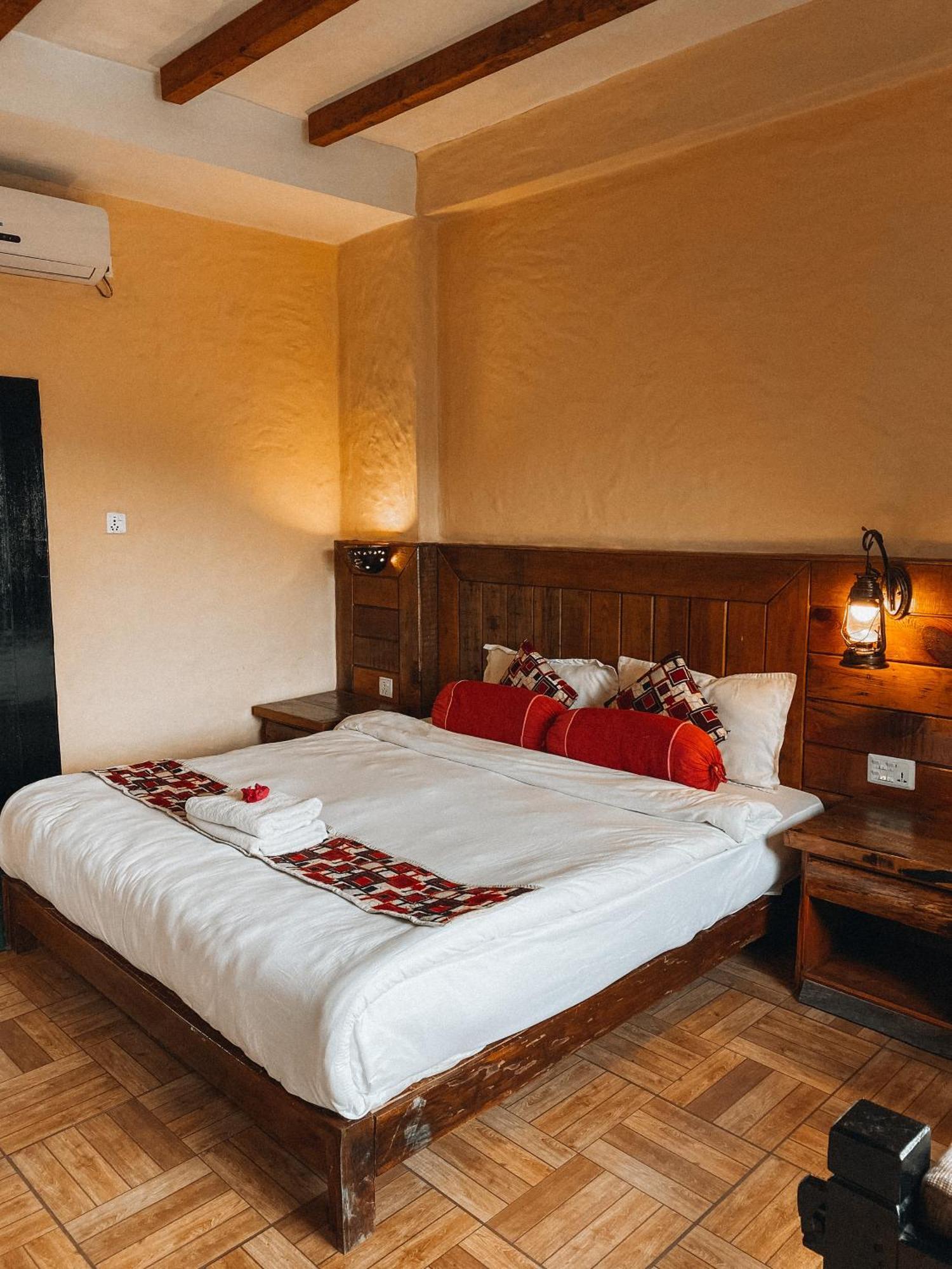 Hotel Tourist Residency Pokhara Extérieur photo