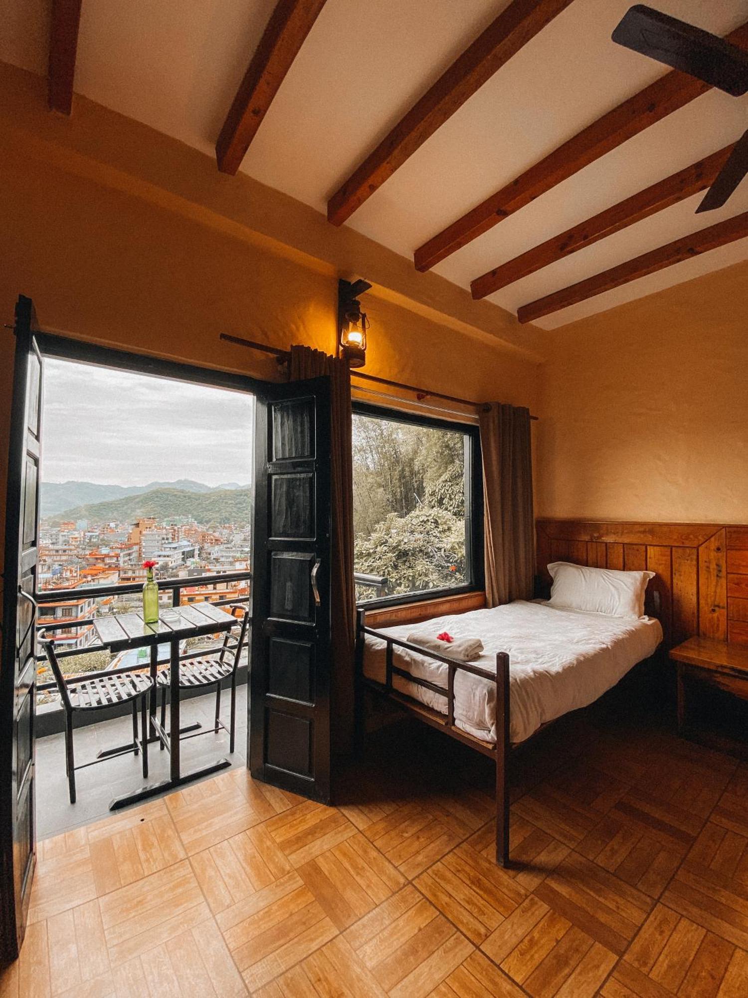 Hotel Tourist Residency Pokhara Extérieur photo